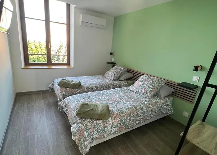 L'escale Etape Apartment *