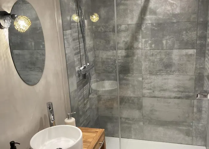 L'escale Etape Apartment